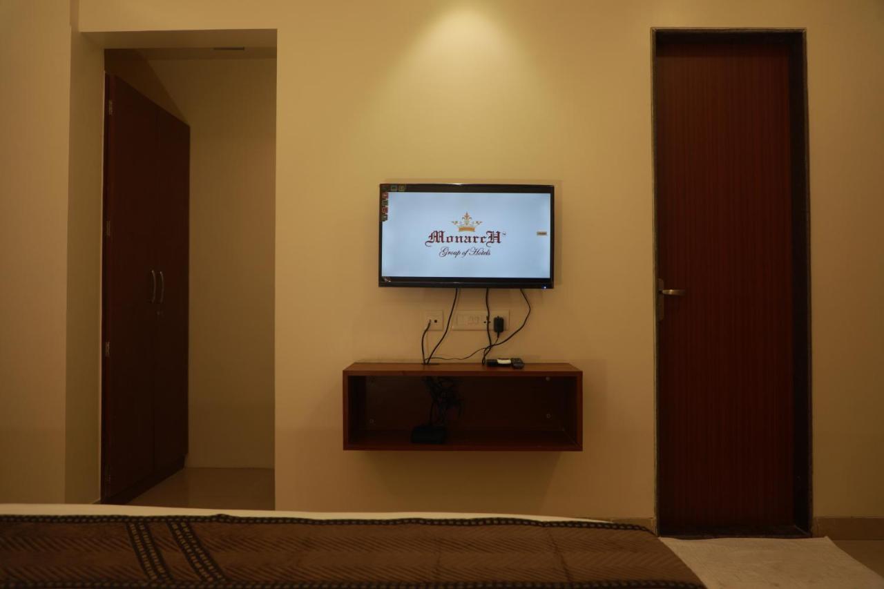 Serenity By Monarch, Baner Pune Meribel Village Exterior photo